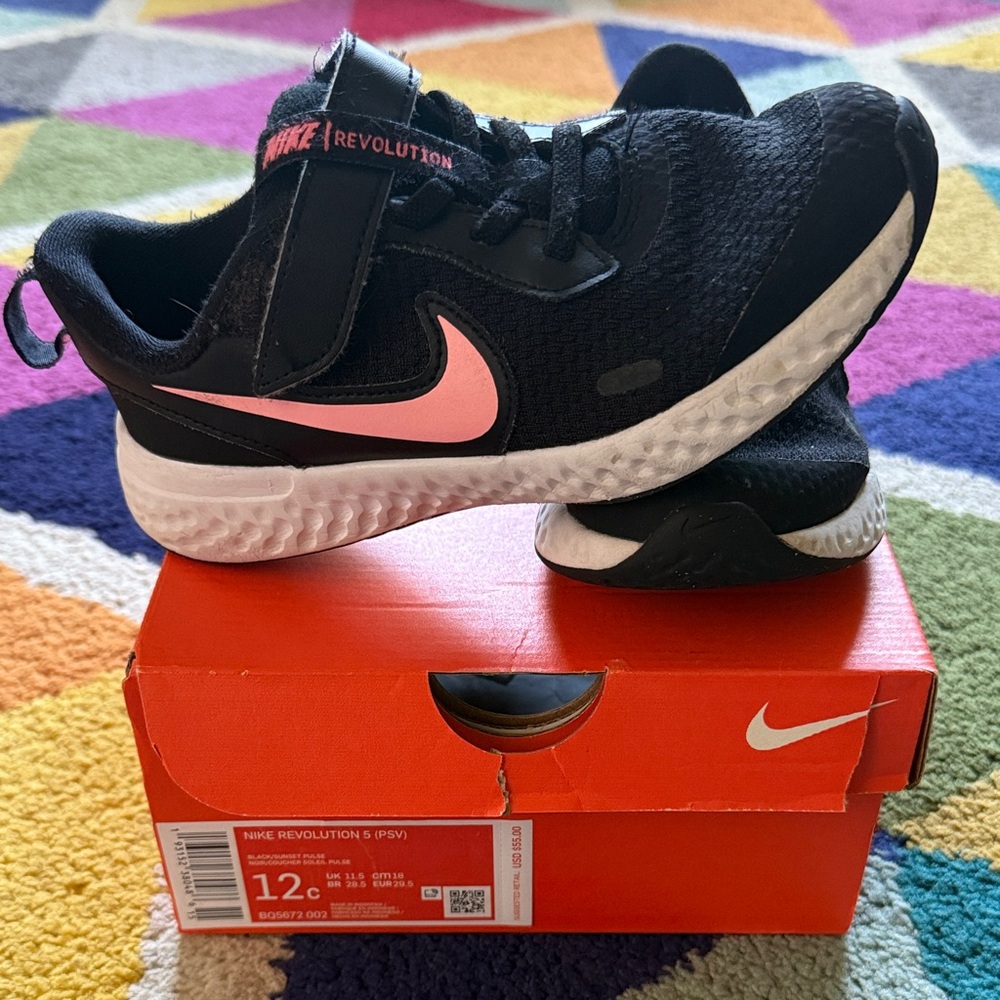 Nike Kids Sneakers Black with Pink Swoosh